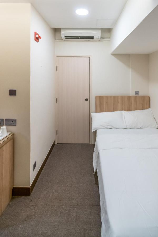 Khách sạn Metacity Living 3*